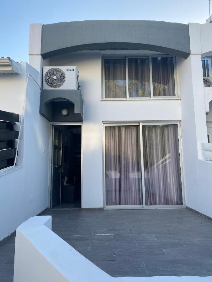 Cosy Apartment In The Heart Of Kato Paphos Luaran gambar